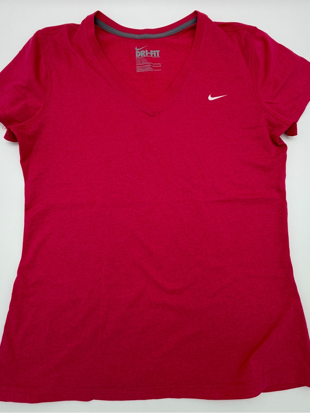 Nike Women's DRI-FIT V-neck T-shirt Size Large Running Short Sleeve Hot Pink